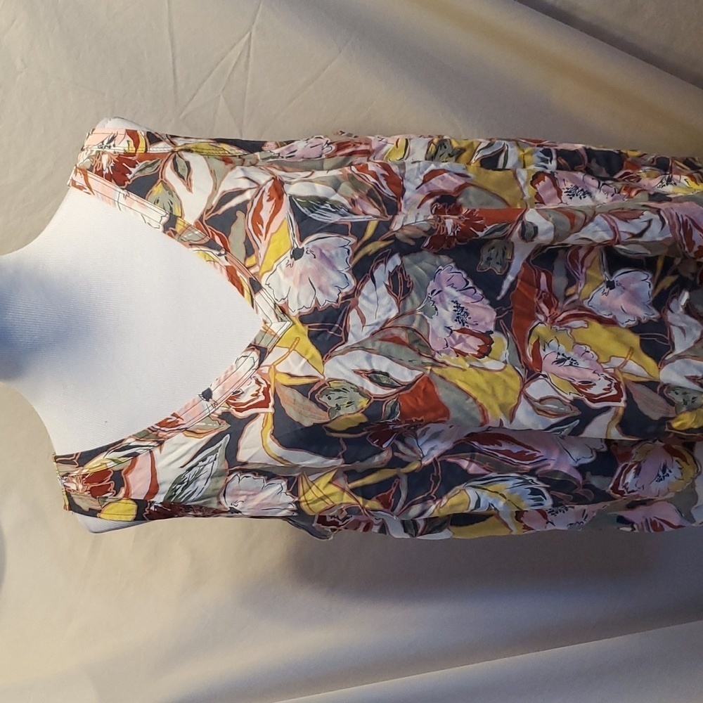 Torrid Floral Tank Top SZ 2X